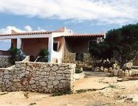 Punta Sottile 150 Mt Dalla Cala Francese Aparthotel