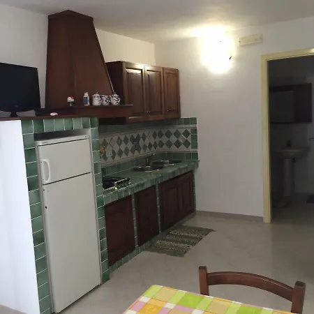 Punta Sottile 150 Mt Dalla Cala Francese * Lampedusa